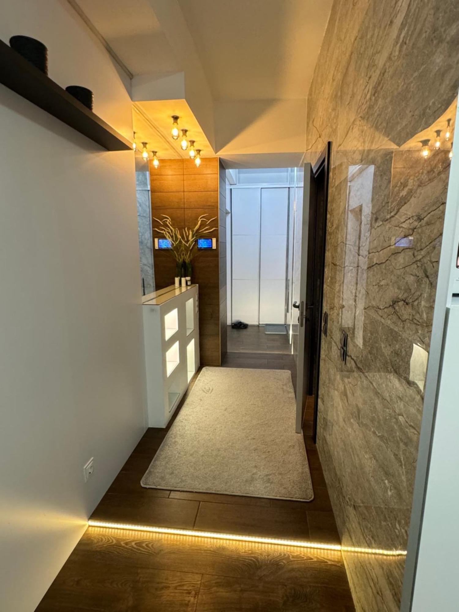Rentnow Modern Lux Apartment In Centre 키시나우 외부 사진